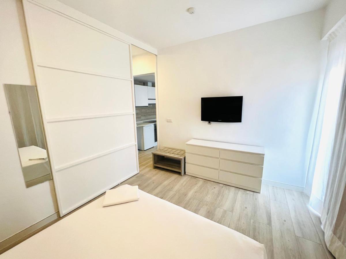 Apartamentos Hotel Puente De Hierro Benicàssim Exterior foto